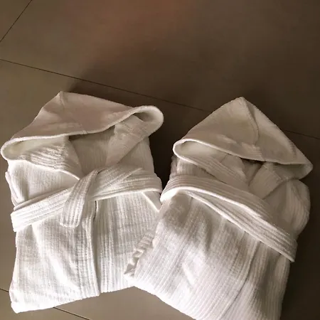 Estupendo Estudio En Castle Harbour Cristianos *