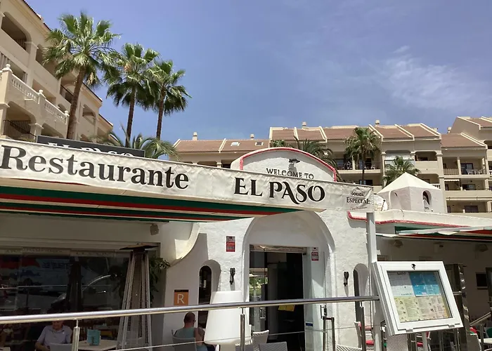 Estupendo Estudio En Castle Harbour Cristianos